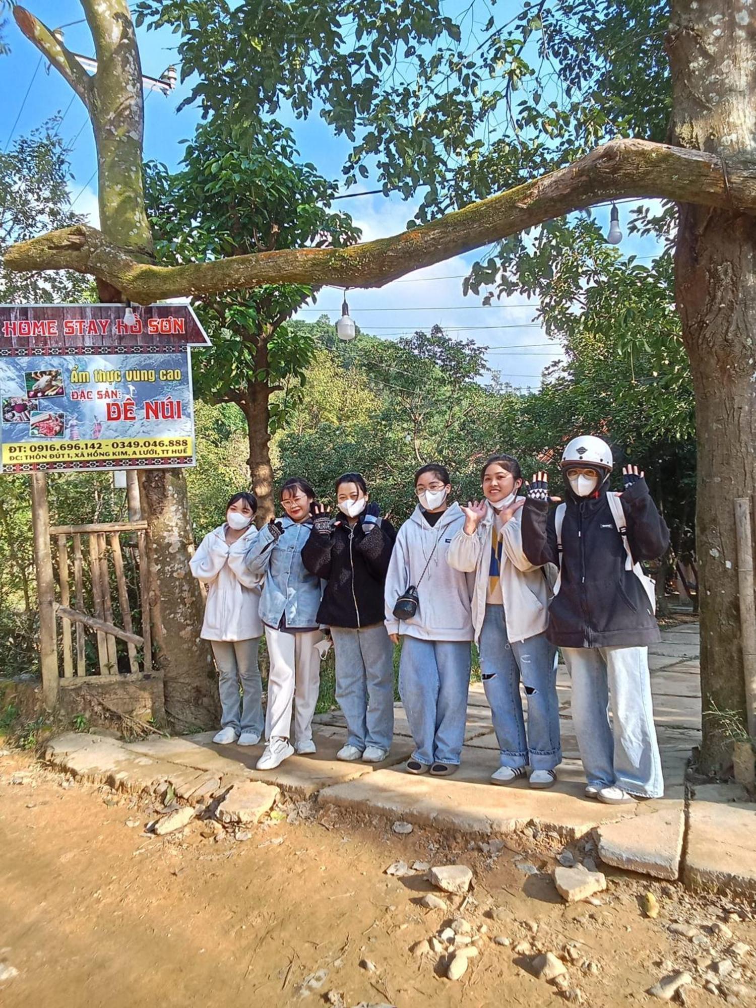 Homestay Ho Son - Thac Anor A Luoi エクステリア 写真
