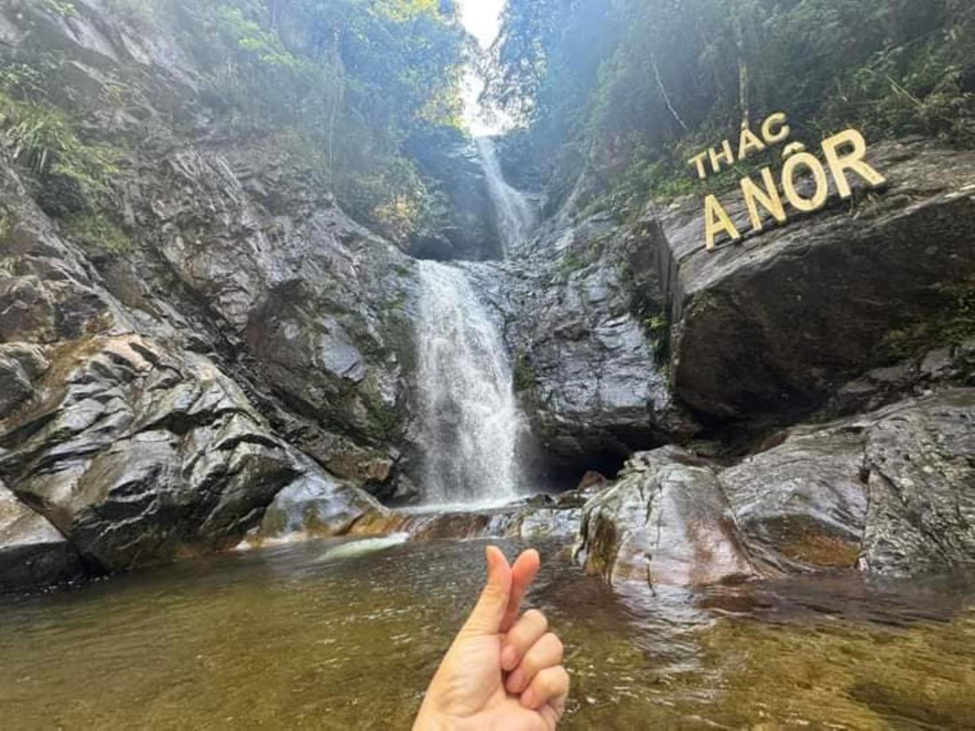 Homestay Ho Son - Thac Anor A Luoi エクステリア 写真