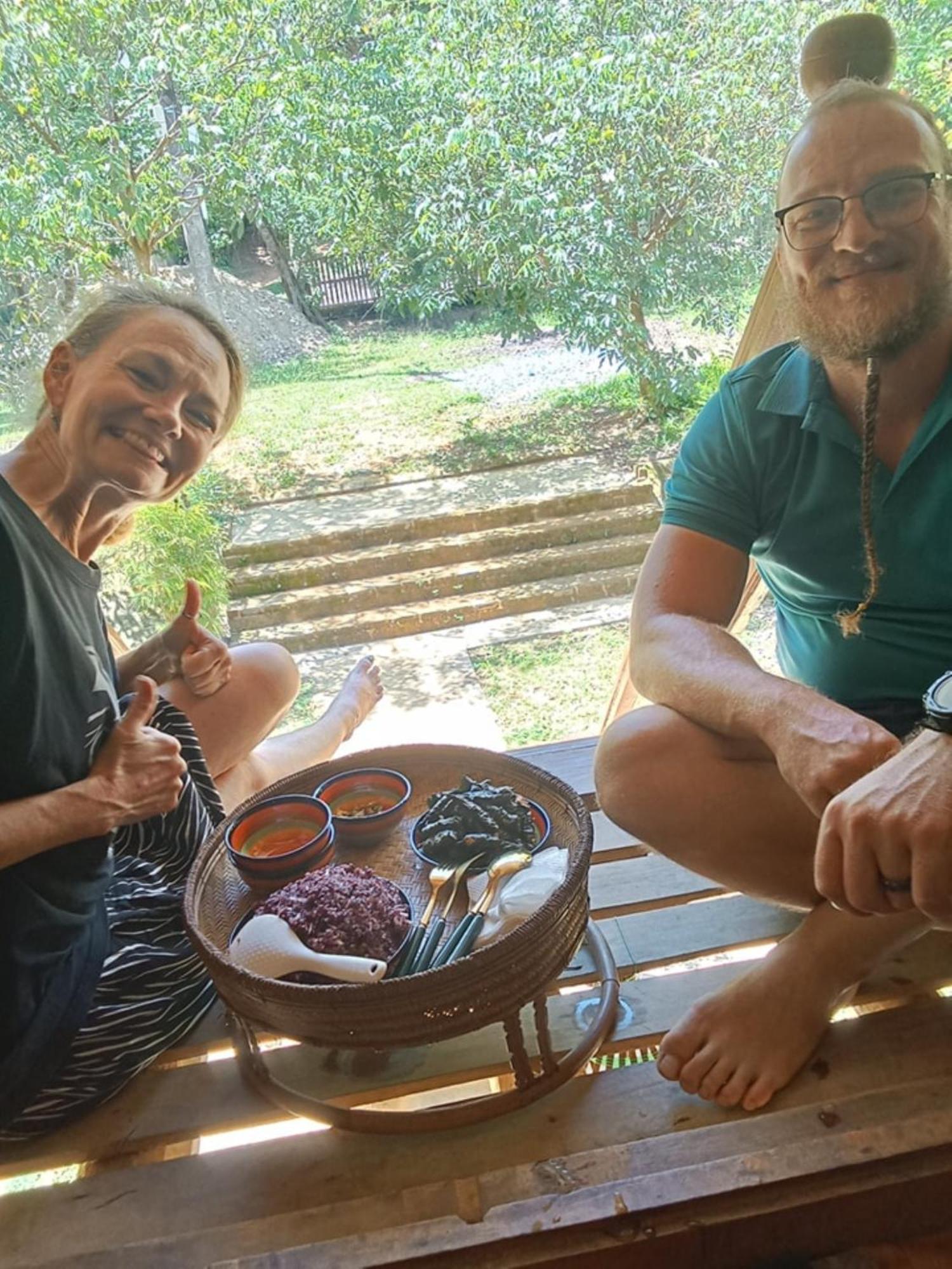 Homestay Ho Son - Thac Anor A Luoi エクステリア 写真